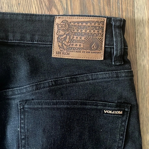 VOLCOM | Black Solver modern straight jeans - Picture 7 of 8